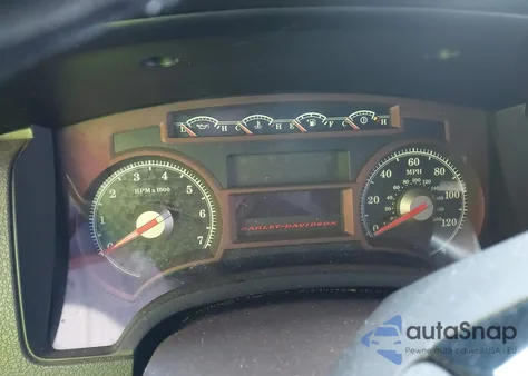 2010 Ford F-150 Fx2 Sport/Harley-Davidson/King Ranch/Lariat/Platinum/Xl/Xlt z USA, uszkodzony, nr VIN 1FTEW1CV3AFA84606